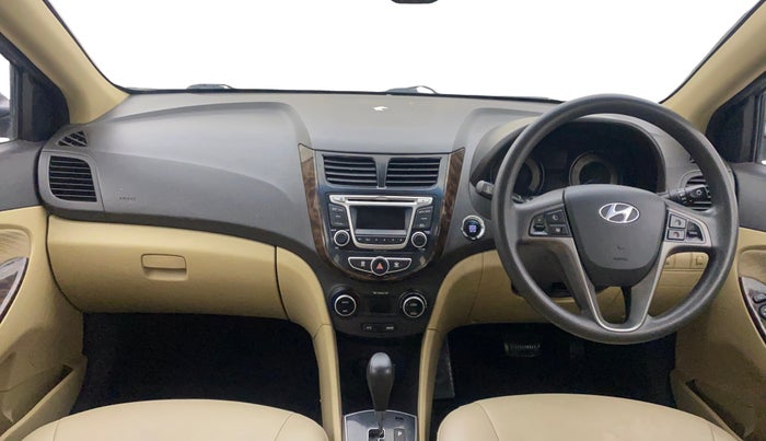 2015 Hyundai Verna FLUIDIC 1.6 VTVT S O AT, Petrol, Automatic, 74,547 km, Dashboard