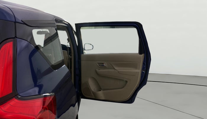 2021 Maruti Ertiga VXI CNG, CNG, Manual, 93,879 km, RHS Rear Door