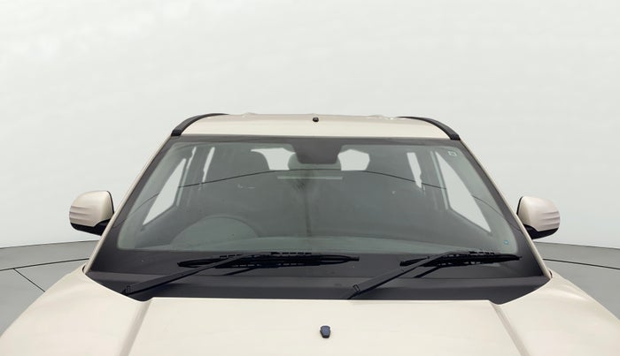 2018 Mahindra KUV 100 NXT K4+ P 6 STR, Petrol, Manual, 22,715 km, Front Windshield