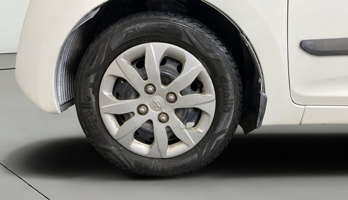 2016 Hyundai Eon SPORTZ, Petrol, Manual, 55,157 km, Left Front Wheel