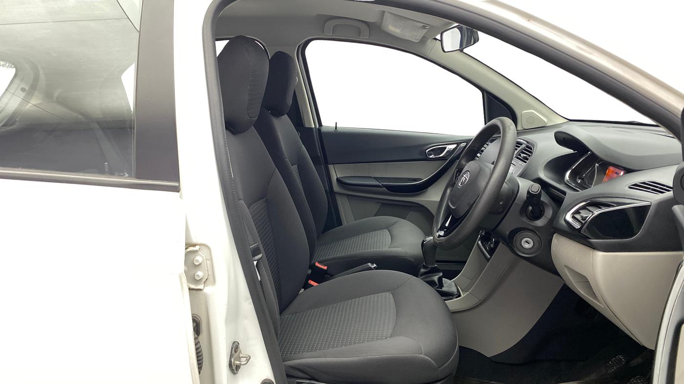 2019 Tata Tiago XZ PLUS PETROL, Petrol, Manual, 60,058 km, Right Side Front Door Cabin