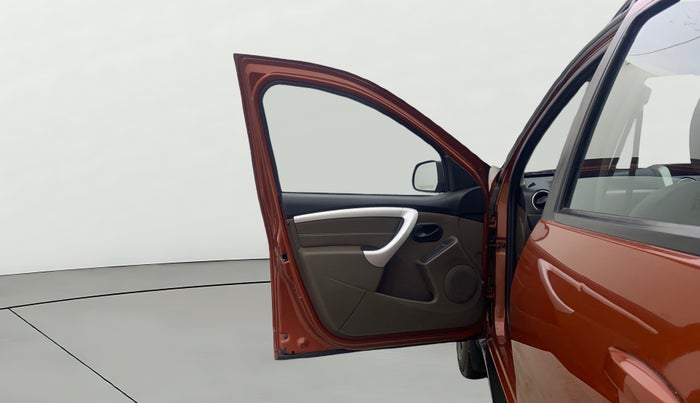 2018 Renault Duster RXS CVT, Petrol, Automatic, 42,181 km, LHS Front Door