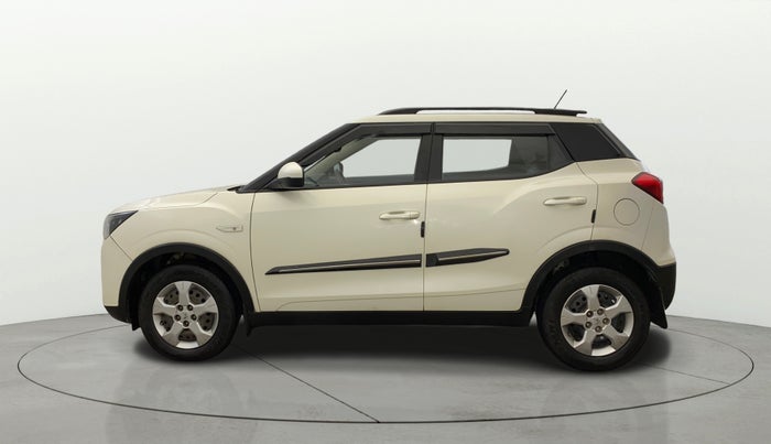 2023 Mahindra XUV300 W6 1.5 DIESEL AMT, Diesel, Automatic, 66,030 km, Left Side