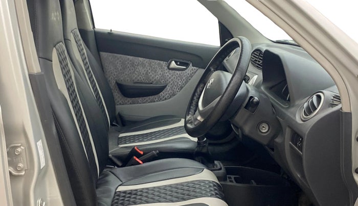 2018 Maruti Alto 800 VXI O, Petrol, Manual, 36,808 km, Right Side Front Door Cabin