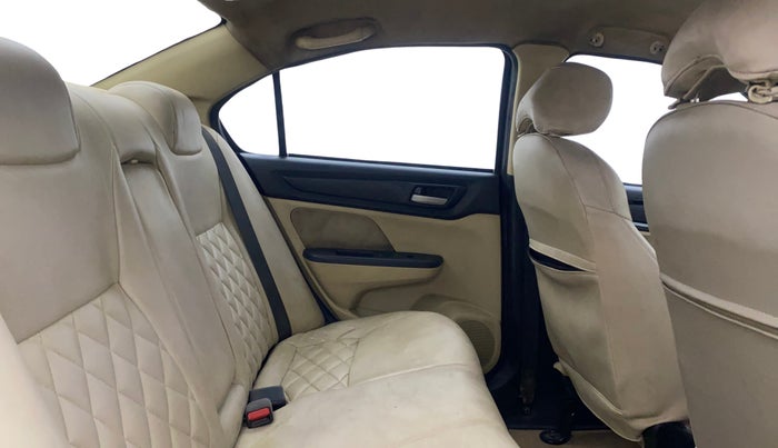 2018 Honda Amaze 1.5L I-DTEC V, Diesel, Manual, 1,31,503 km, Right Side Rear Door Cabin