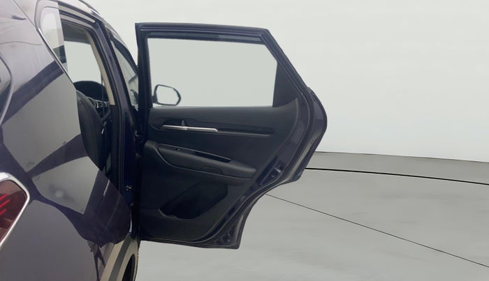 2023 KIA SONET HTK PLUS 1.0 IMT, Petrol, Manual, 13,063 km, RHS Rear Door