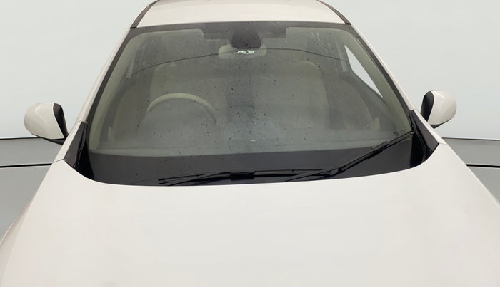 2014 Renault Fluence 1.5 E4, Diesel, Manual, 66,183 km, Front Windshield