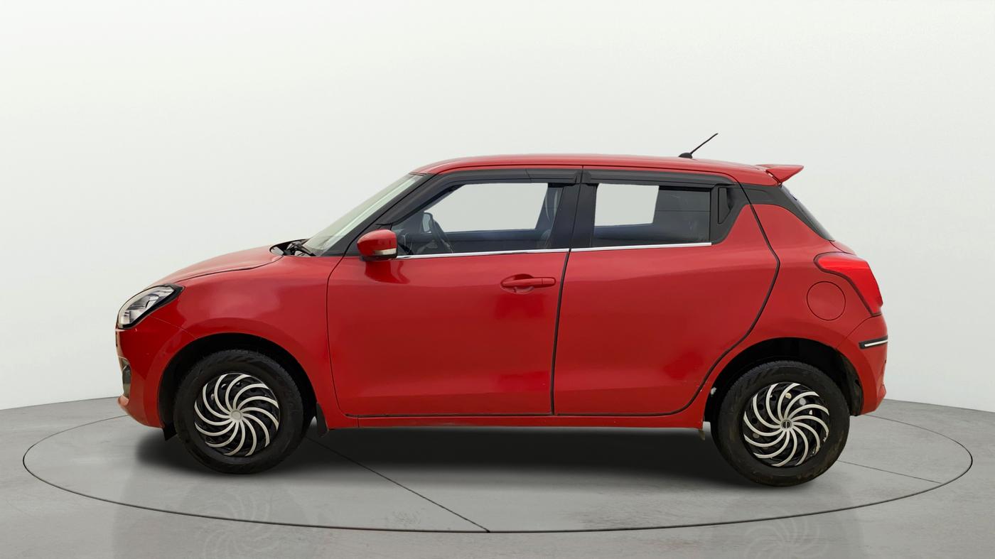 2020 Maruti Swift VXI AMT, Petrol, Automatic, 81,030 km, Left Side