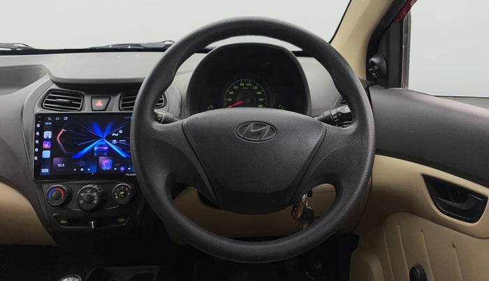 2014 Hyundai Eon D-LITE, Petrol, Manual, 76,437 km, Steering Wheel Close Up