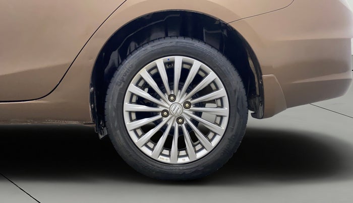 2015 Maruti Ciaz ZXI+, Petrol, Manual, 53,028 km, Left Rear Wheel