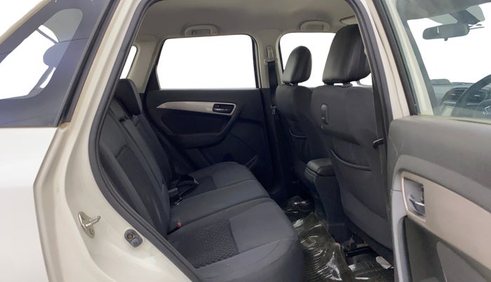 2018 Maruti Vitara Brezza ZDI PLUS, Diesel, Manual, 1,48,018 km, Right Side Rear Door Cabin