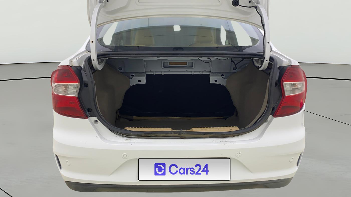 2018 Ford Figo Aspire TITANIUM 1.2 PETROL, Petrol, Manual, 34,425 km, Boot Open Zoomed View