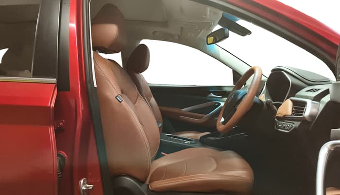 2021 MG HECTOR PLUS SHARP 1.5 PETROL TURBO CVT 6-STR, Petrol, Automatic, 68,381 km, Right Side Front Door Cabin