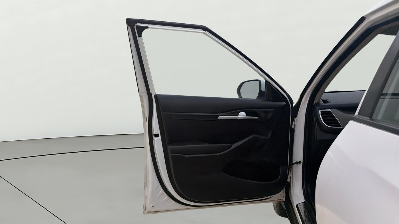 2019 KIA SELTOS HTK PLUS 1.5, Petrol, Manual, 60,118 km, LHS Front Door