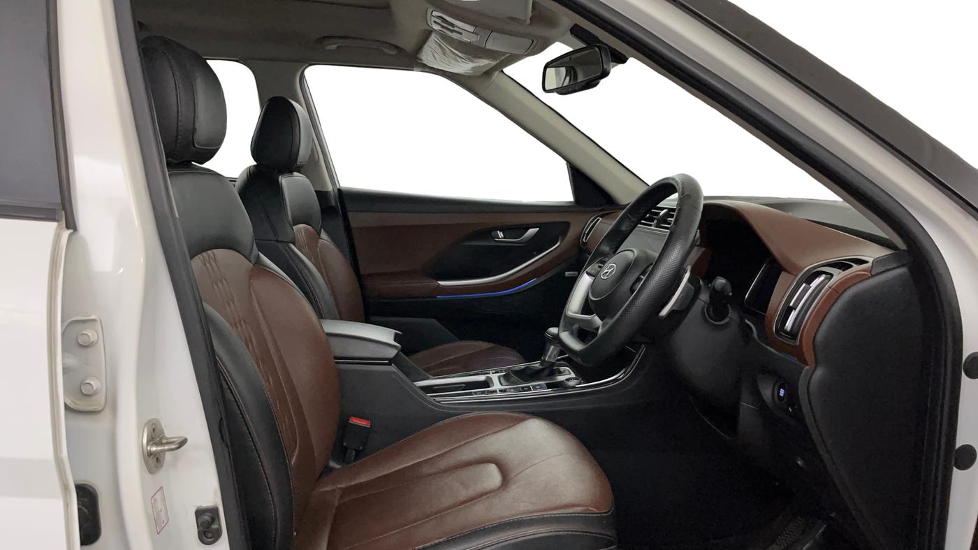 2021 Hyundai ALCAZAR 1.5 SIGNATURE (O) AT 6STR, Diesel, Automatic, 84,579 km, Right Side Front Door Cabin