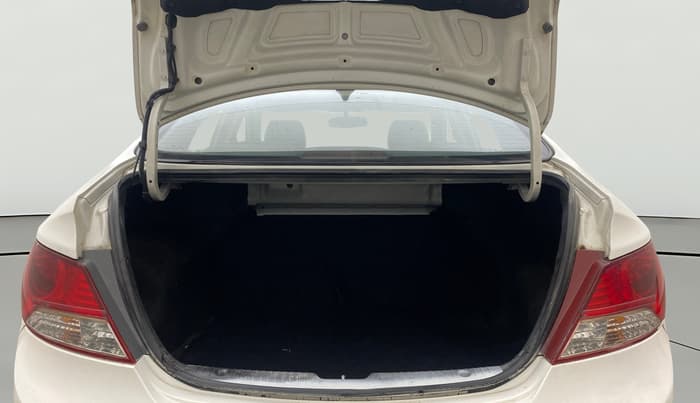 2014 Hyundai Verna FLUIDIC 1.4 VTVT CX, Petrol, Manual, 85,469 km, Boot Open Zoomed View