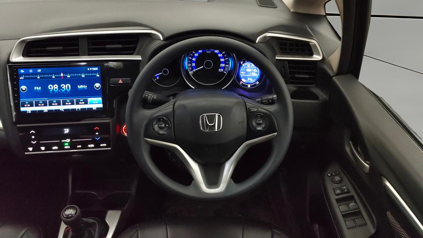 2018 Honda WR-V 1.5L I-DTEC VX MT, Diesel, Manual, 66,682 km, Steering Wheel Close Up