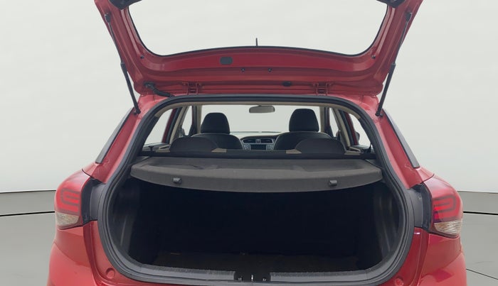 2018 Hyundai Elite i20 ASTA 1.2, Petrol, Manual, 1,14,401 km, Boot Open Zoomed View