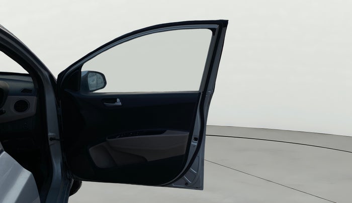 2014 Hyundai Xcent S (O) 1.2, Petrol, Manual, 92,246 km, RHS Front Door