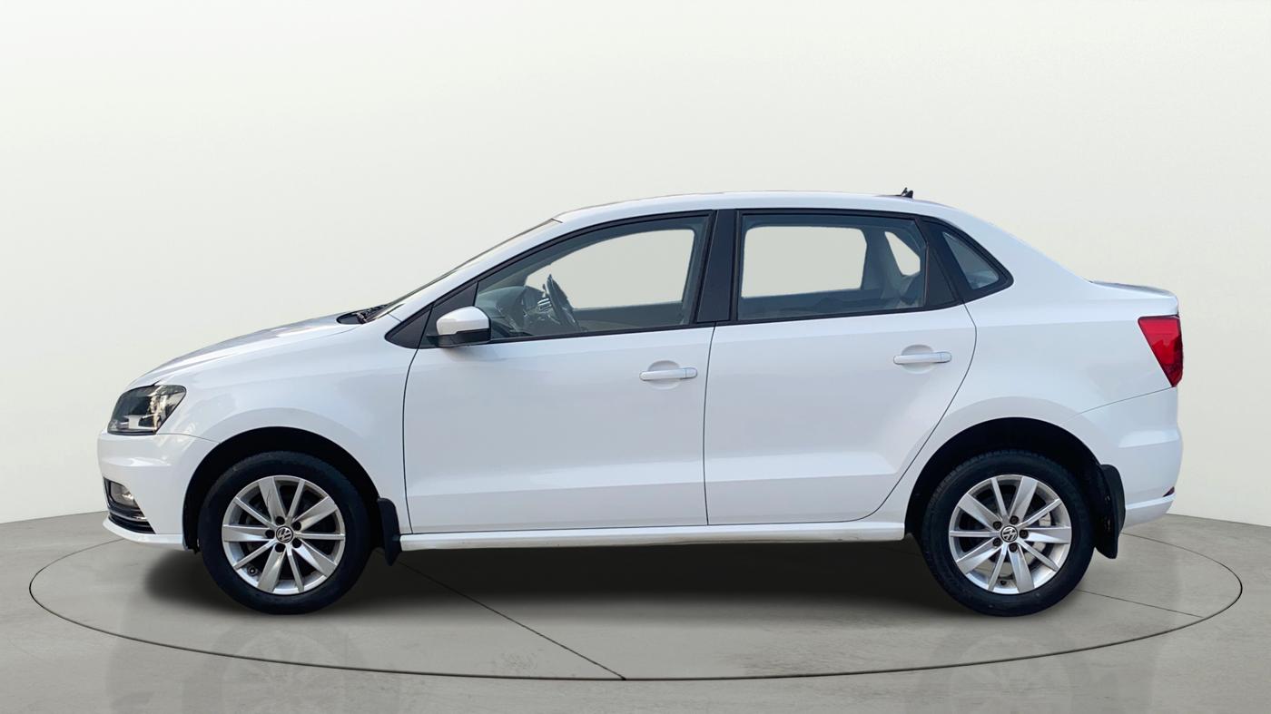 2016 Volkswagen Ameo HIGHLINE1.2L, Petrol, Manual, 53,817 km, Left Side