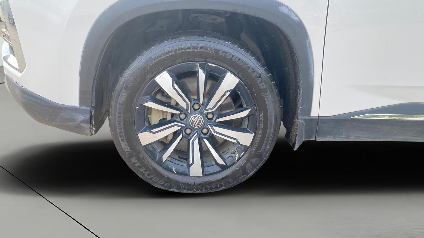 2020 MG HECTOR SHARP HYBRID 1.5 PETROL, Petrol, Manual, 83,588 km, Left Front Wheel
