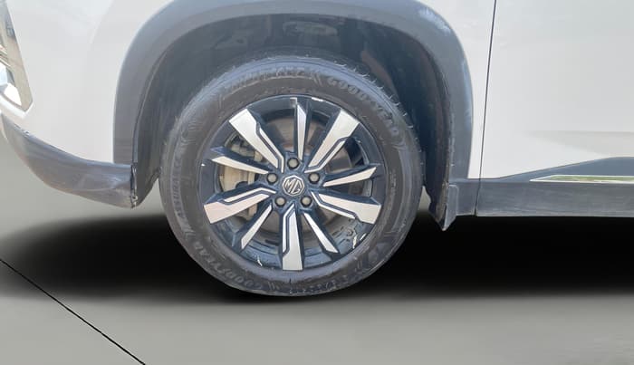 2020 MG HECTOR SHARP HYBRID 1.5 PETROL, Petrol, Manual, 83,588 km, Left Front Wheel