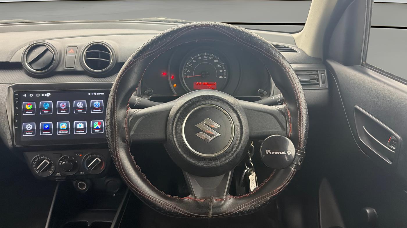 2024 Maruti Swift LXI, Petrol, Manual, 13,029 km, Steering Wheel Close Up