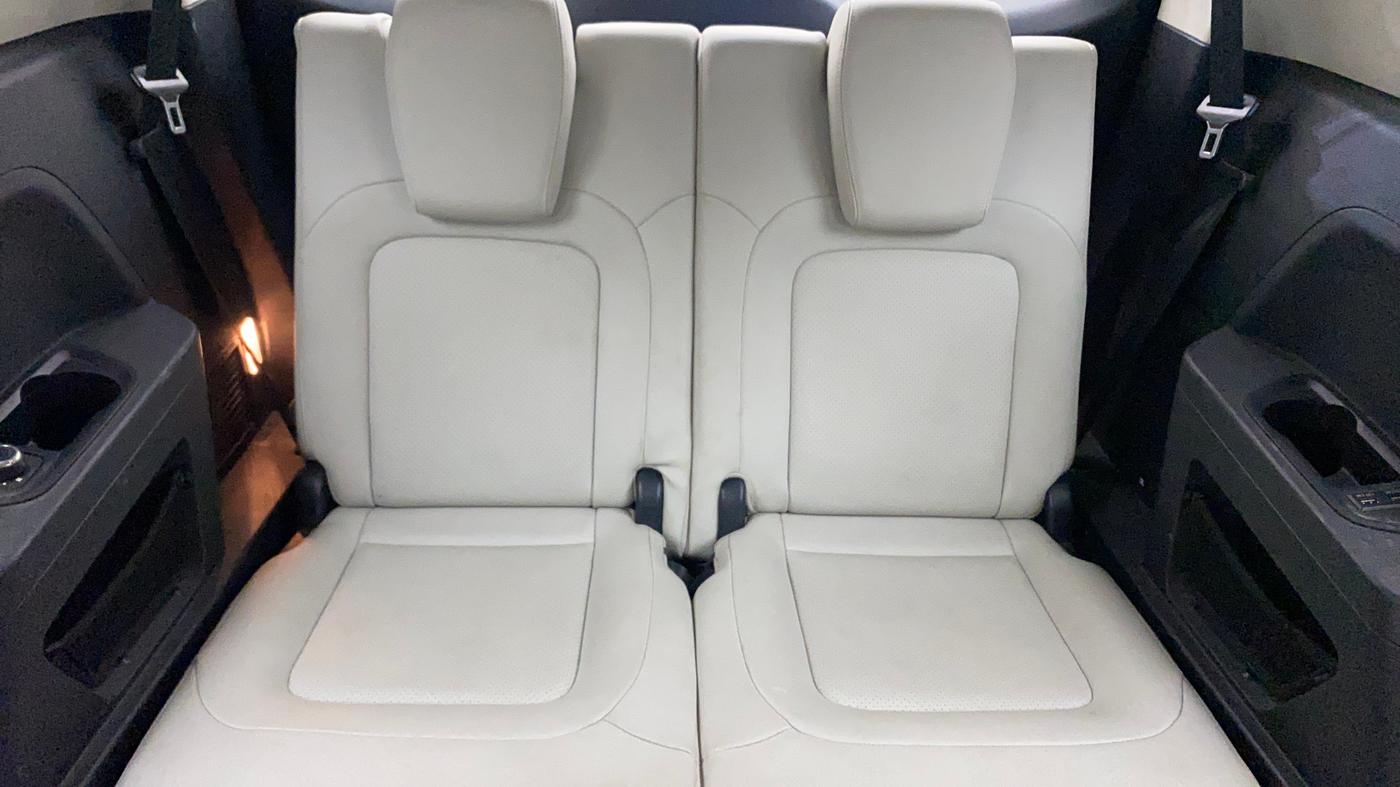 2021 Tata Safari XZ PLUS, Diesel, Manual, 1,20,494 km, Third Seat Row ( optional )