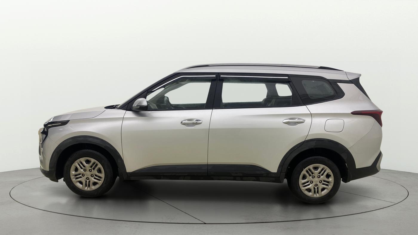 2023 KIA CARENS PRESTIGE 1.5 PETROL 7 STR, Petrol, Manual, 56,061 km, Left Side