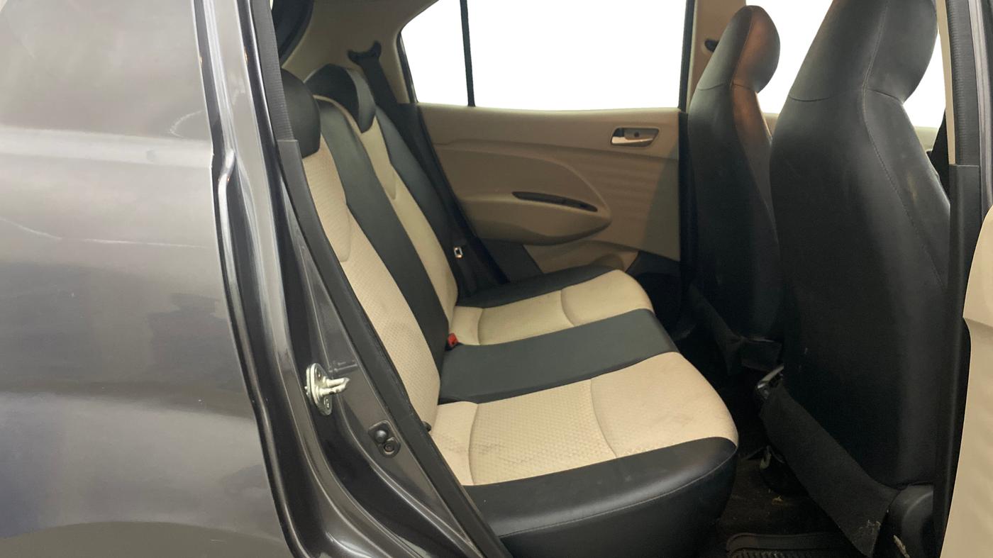 2021 Hyundai NEW SANTRO SPORTZ AMT, Petrol, Automatic, 28,458 km, Right Side Rear Door Cabin