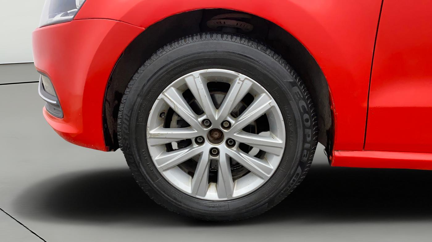2016 Volkswagen Polo GT TSI AT, Petrol, Automatic, 74,341 km, Left Front Wheel