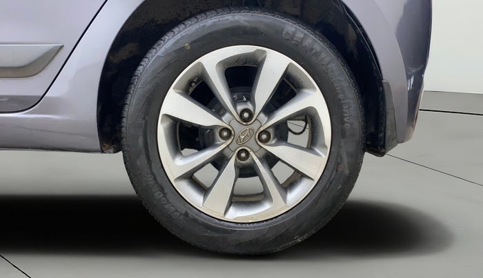 2015 Hyundai Elite i20 ASTA 1.2, Petrol, Manual, 1,09,732 km, Left Rear Wheel