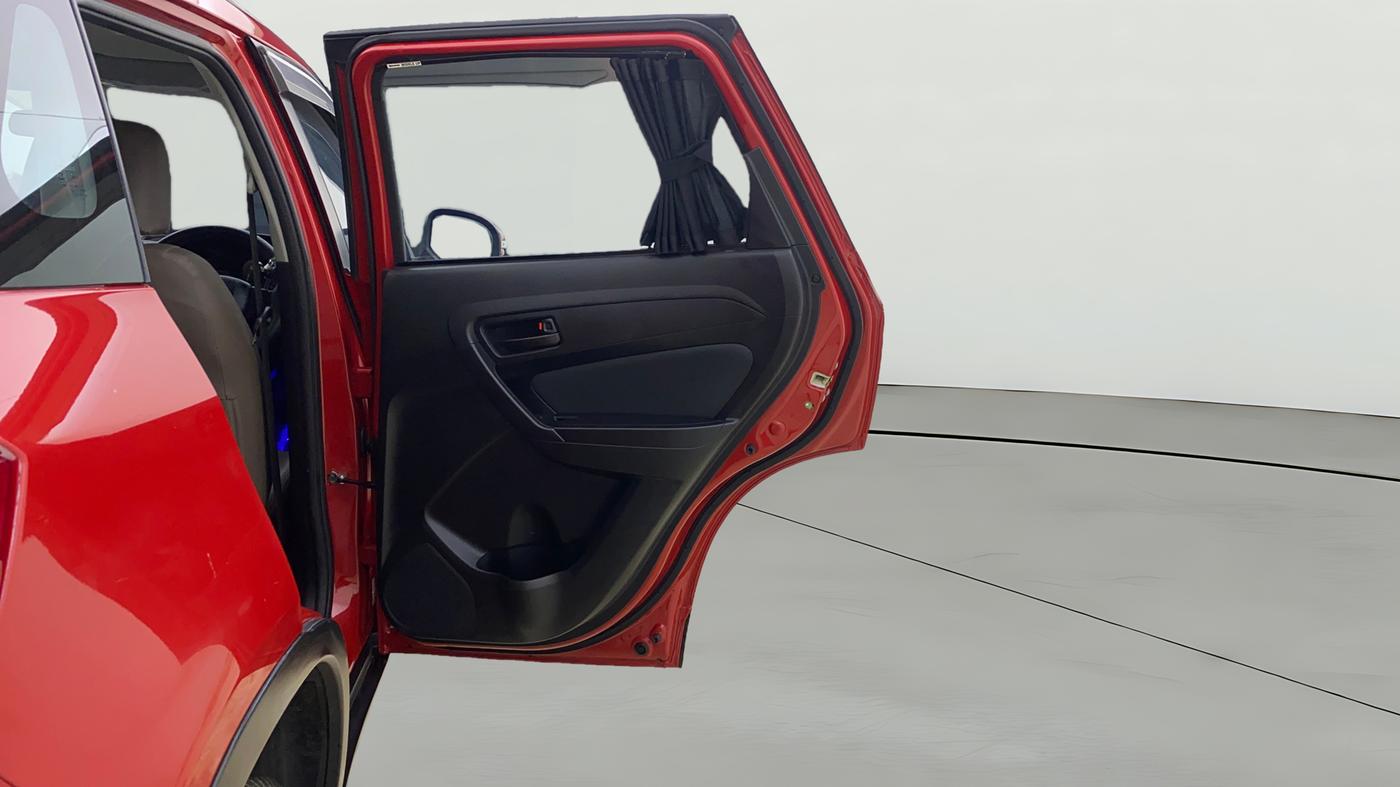 2022 Maruti Vitara Brezza VXI AT SHVS, Petrol, Automatic, 17,022 km, RHS Rear Door