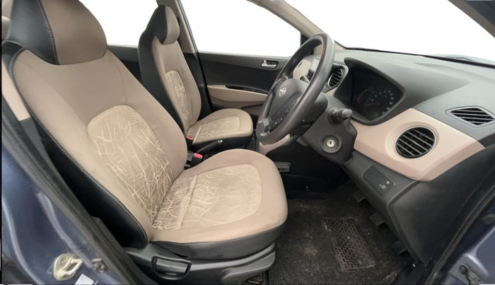 2014 Hyundai Xcent S (O) 1.2, Petrol, Manual, 97,811 km, Right Side Front Door Cabin