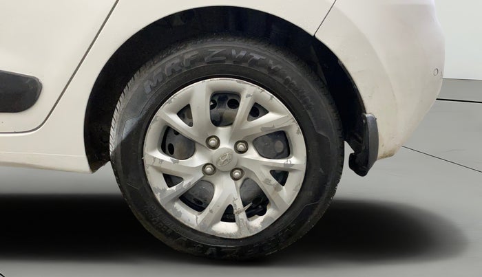 2018 Hyundai Grand i10 SPORTZ 1.2 KAPPA VTVT, CNG, Manual, 56,338 km, Left Rear Wheel