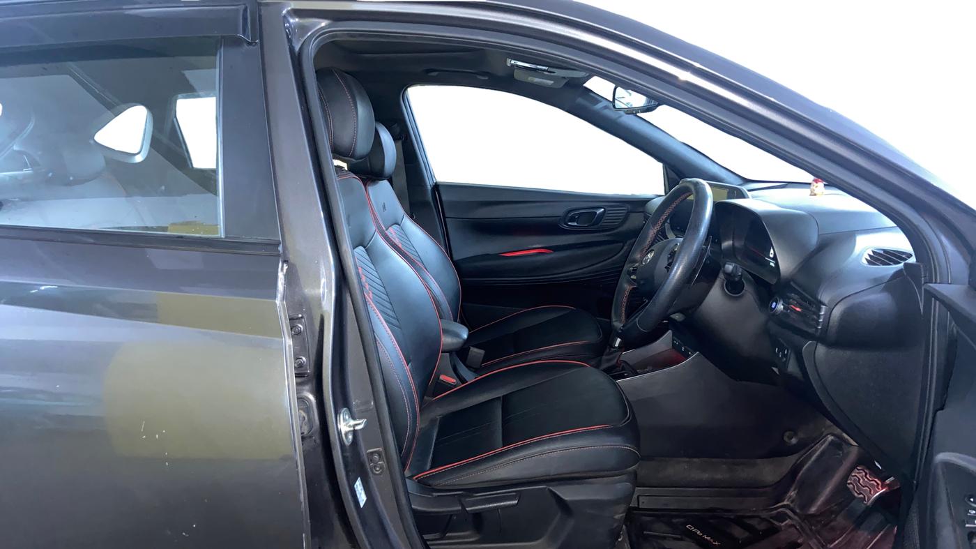 2023 Hyundai NEW I20 N LINE N8 1.0 TURBO GDI DCT, Petrol, Automatic, 24,915 km, Right Side Front Door Cabin