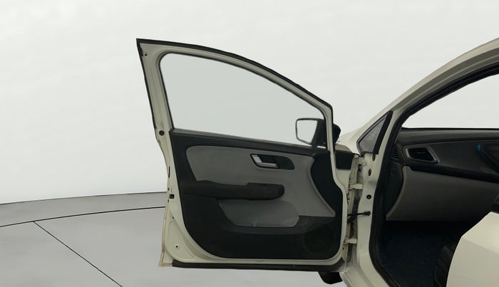 2020 Tata ALTROZ XZ PETROL, Petrol, Manual, 85,433 km, LHS Front Door