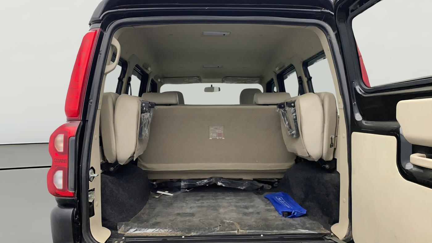 2024 Mahindra SCORPIO CLASSIC S 7STR, Diesel, Manual, 19,698 km, Boot Open Zoomed View