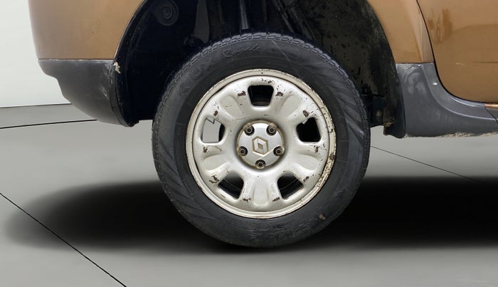 2014 Renault Duster 85 PS RXL DIESEL, Diesel, Manual, 1,08,474 km, Right Rear Wheel