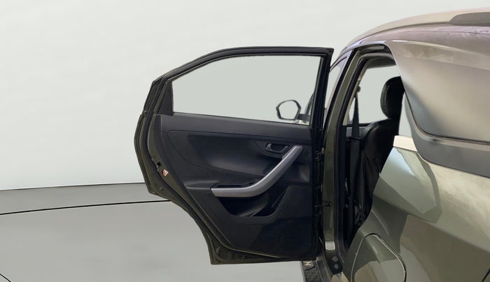 2023 Tata NEXON XMA PETROL, CNG, Automatic, 17,349 km, LHS Rear Door