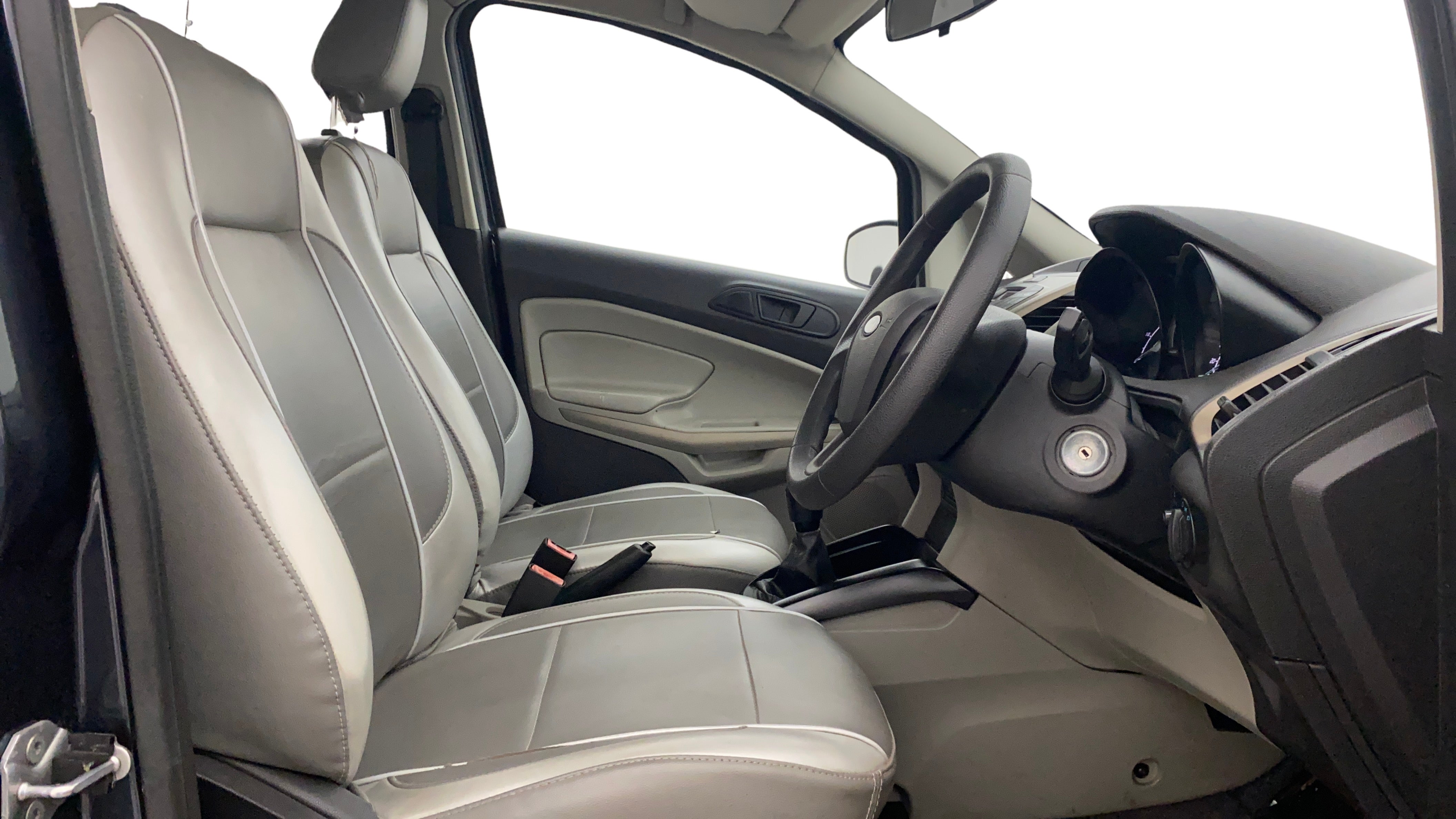 camera-Right-Side-Front-Door-Cabin