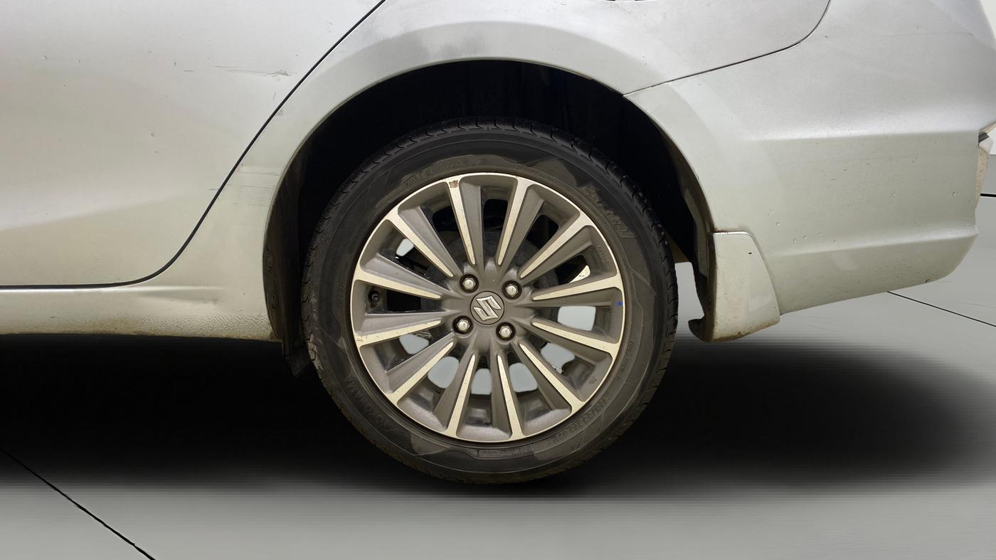2022 Maruti Ciaz ALPHA  AT 1.5 SHVS PETROL, Petrol, Automatic, 57,495 km, Left Rear Wheel