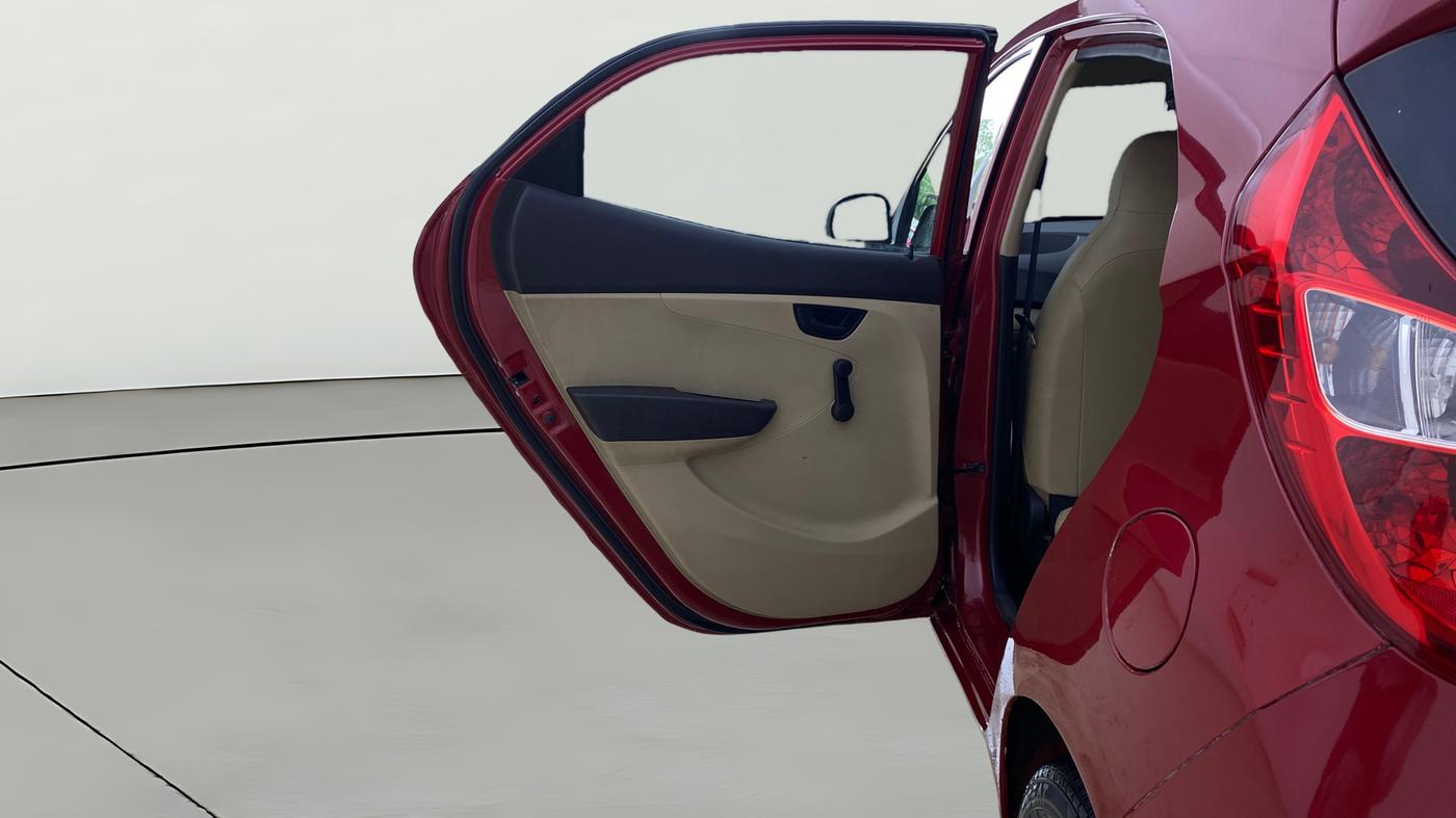 2017 Hyundai Eon ERA +, Petrol, Manual, 75,084 km, LHS Rear Door