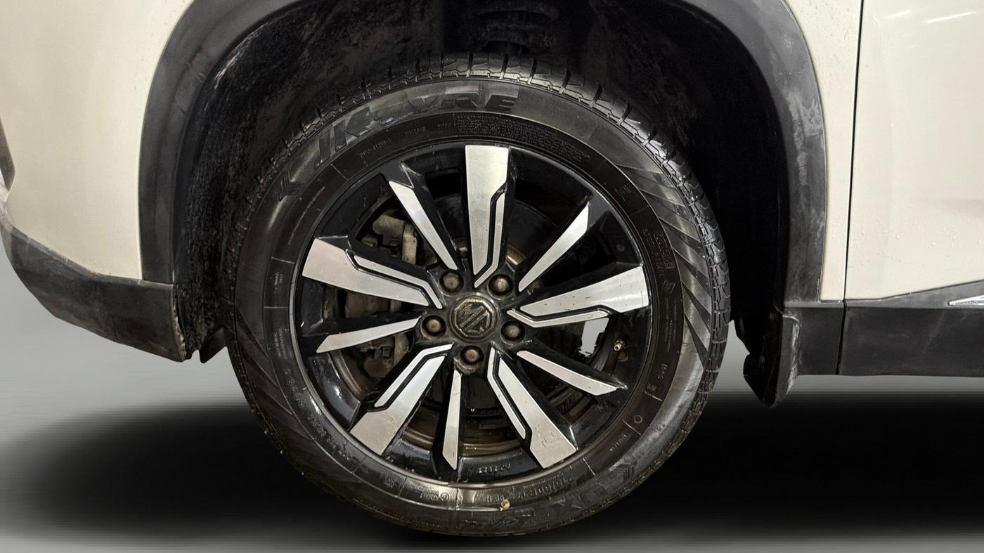 2020 MG HECTOR SHARP 1.5 DCT PETROL, Petrol, Automatic, 36,156 km, Left Front Wheel