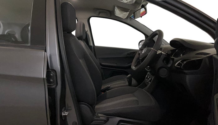 2022 Tata TIAGO NRG XZ AMT, Petrol, Automatic, 27,905 km, Right Side Front Door Cabin