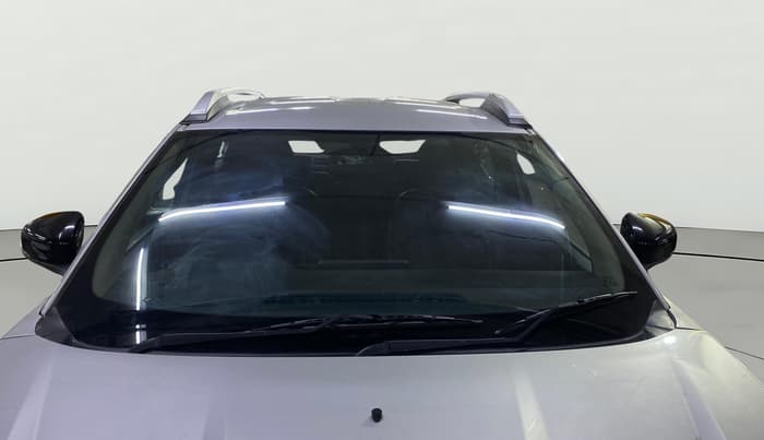 2022 Renault Kiger RXT MT, Petrol, Manual, 1,27,463 km, Front Windshield