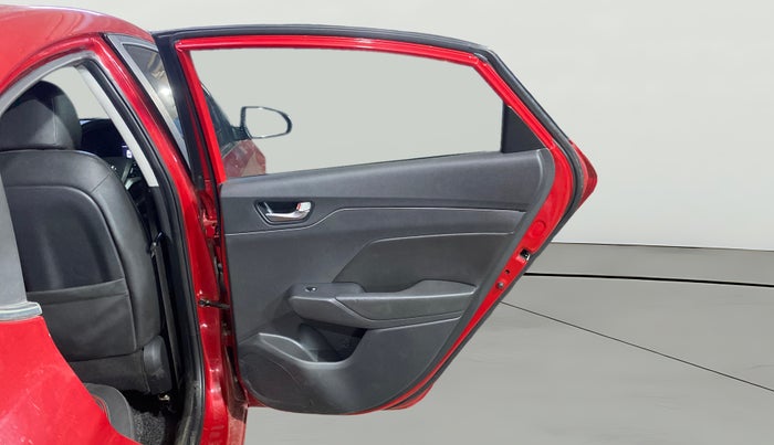 2020 Hyundai Verna SX (O) 1.0 TURBO DCT, Petrol, Automatic, 37,378 km, RHS Rear Door