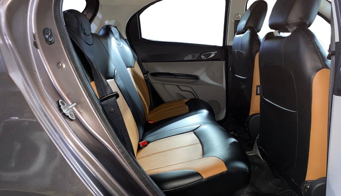 2018 Tata Tiago XZ PETROL, Petrol, Manual, 13,866 km, Right Side Rear Door Cabin