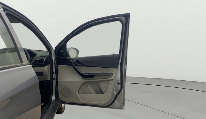 2019 Tata Tiago XT PETROL, Petrol, Manual, 50,828 km, RHS Front Door