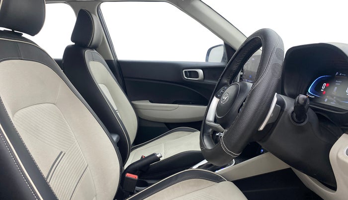 2023 Hyundai VENUE SX (O) 1.0 TURBO DCT, Petrol, Automatic, 14,167 km, Right Side Front Door Cabin